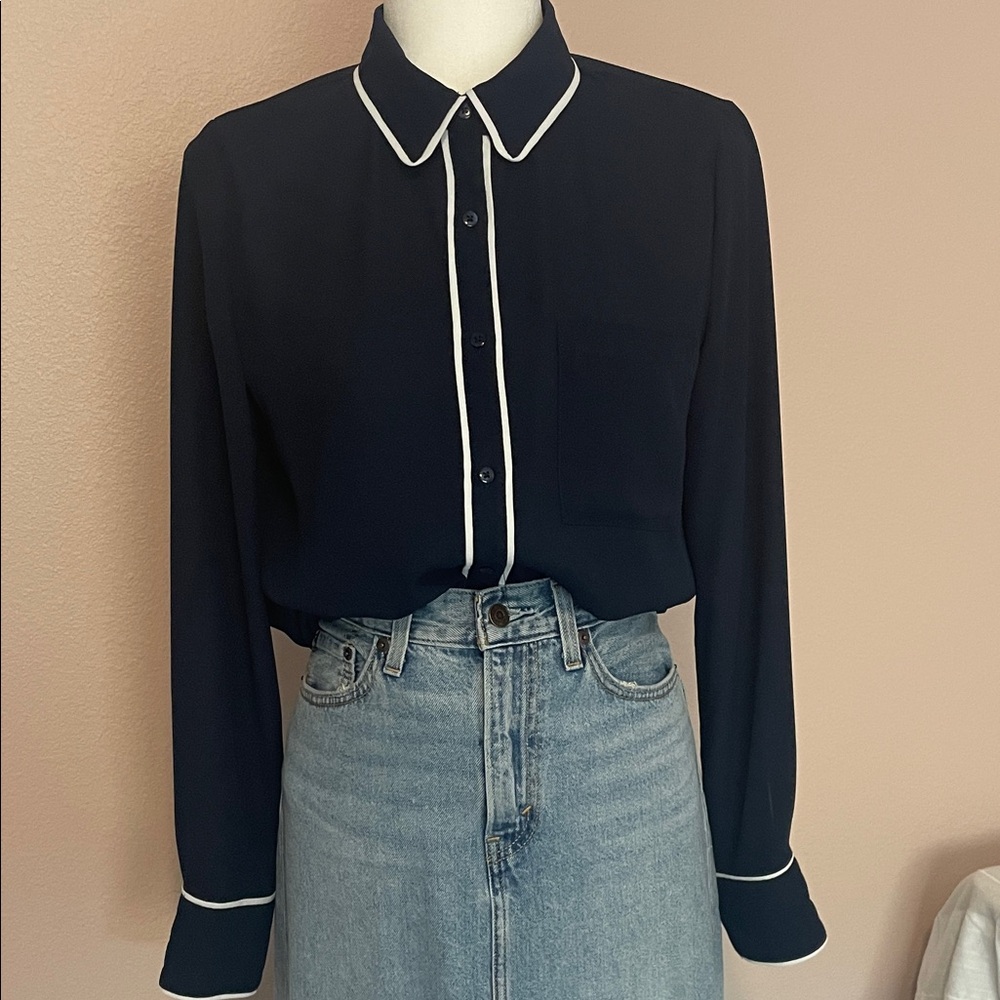 Forever 21 Navy Button Down with White‎ Trim